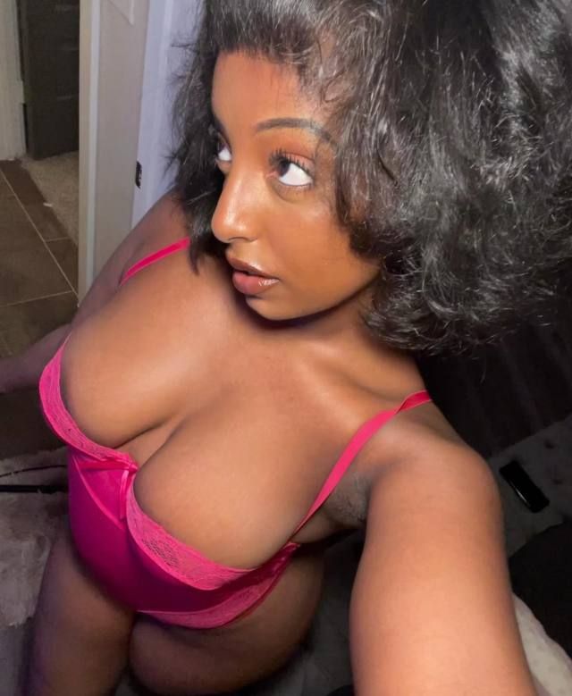 Half PAYMENT ON ARRIVAL ONLY 🤙 💰 Mature Horny 🥶🥵Girl waiting for your text or call ☎️ Donation is Affordable - Image 2